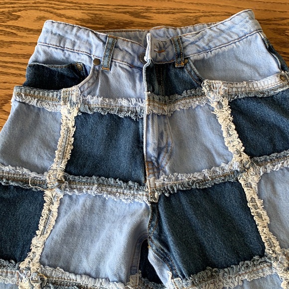 Ragged Patchwork Raw Edge Denim Jeans - Picture 4 of 10